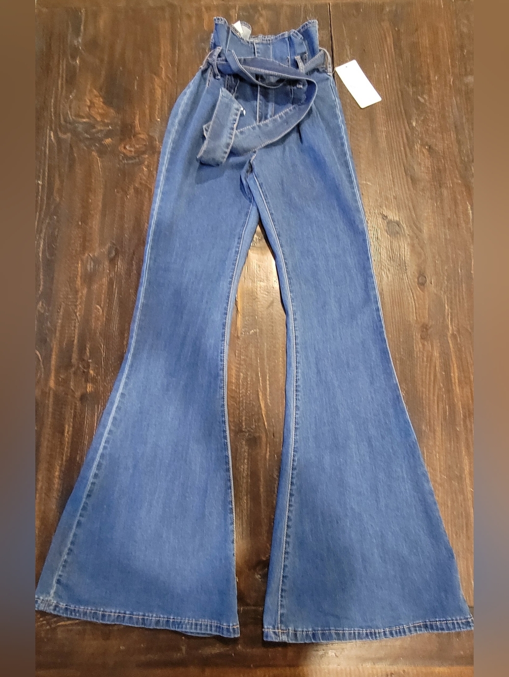 NEW High-Waist Blue Flare Women’s Jeans with Tie Belt:Small